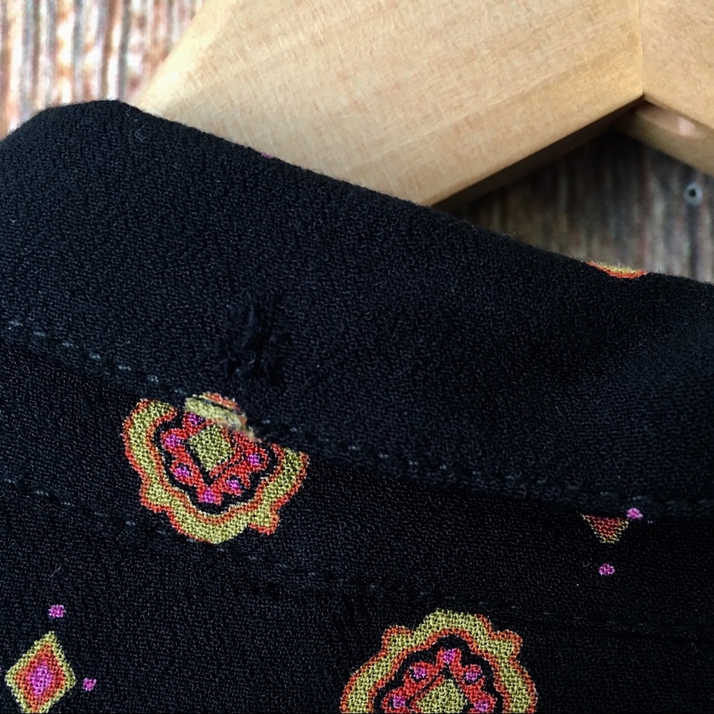 SOLD ❌ Free People | Black Printed Blouse XS - Picture 6 of 7